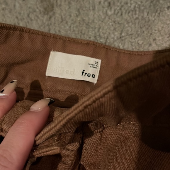 NWOT Mila Cargo Pants - Picture 6 of 8